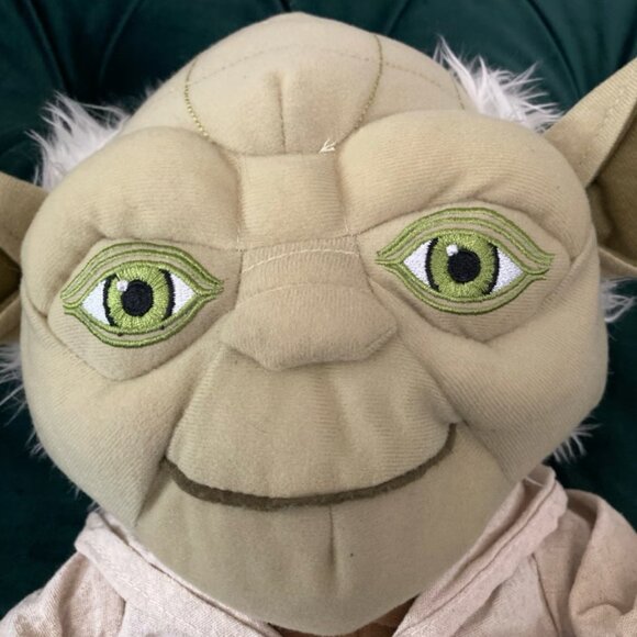 17" Large Yoda Plush Star Wars Stuffed Animal With Hoodie Disney Lucas Film - Picture 2 of 9
